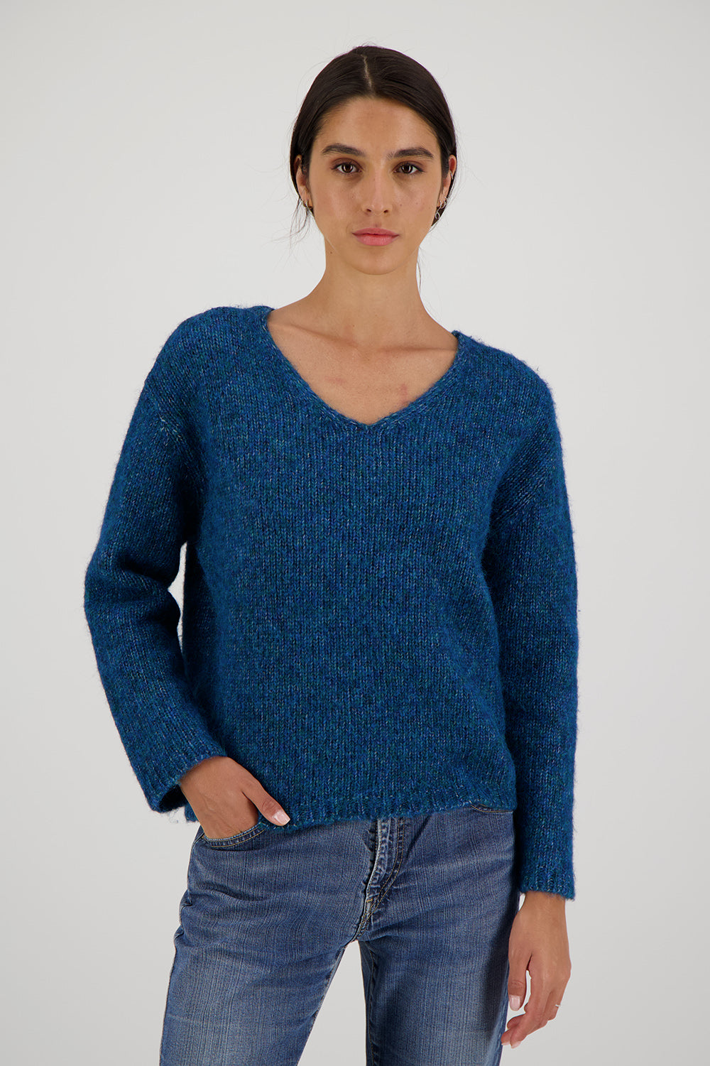 ECUME - AL V NECK SWEATER