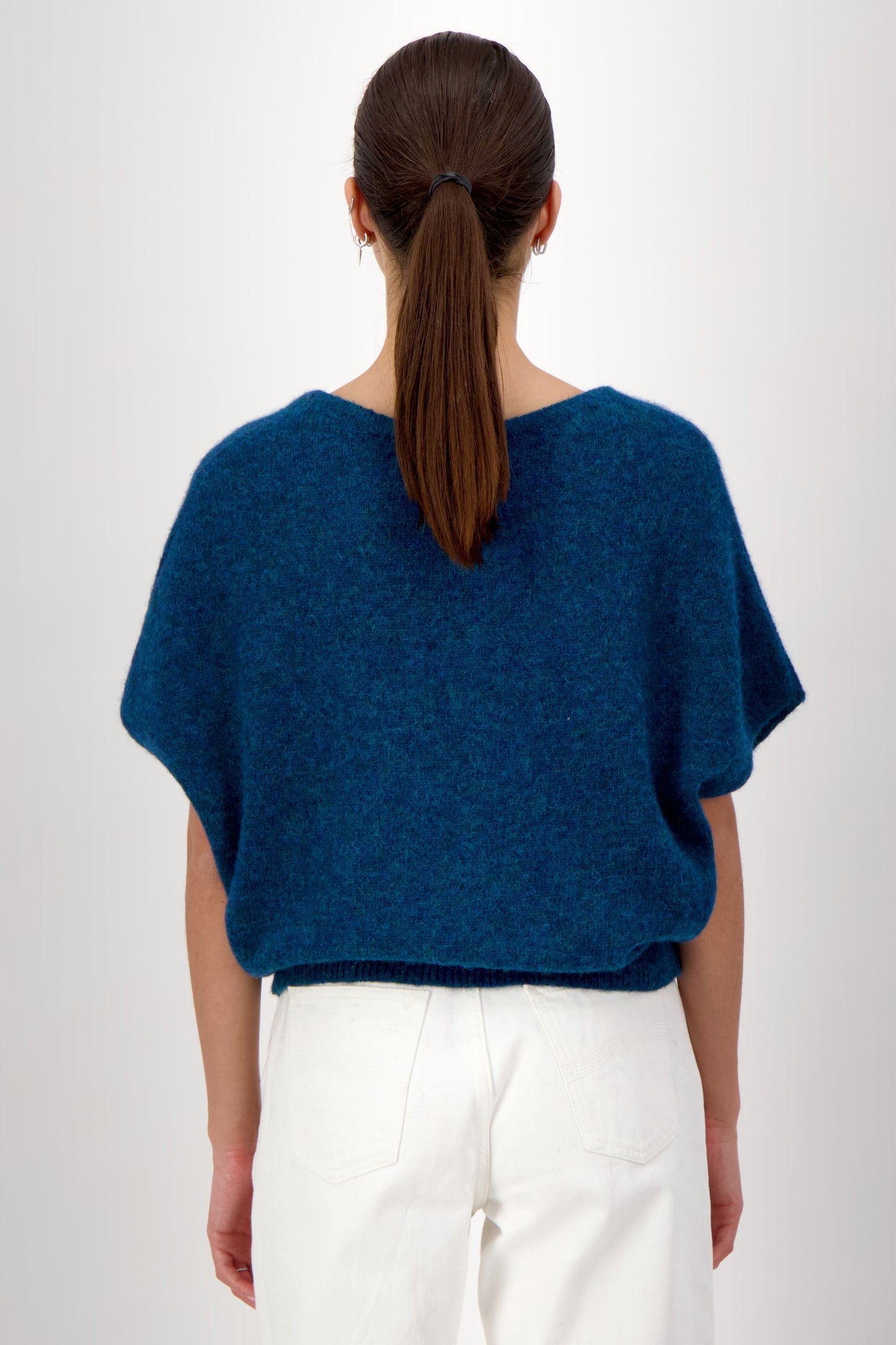 AUBE - BR SLEEVELESS SWEATER