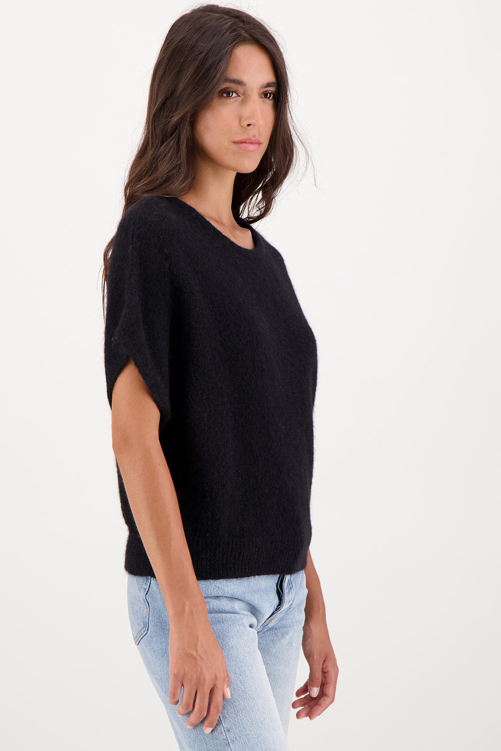 AUBE - BR SLEEVELESS SWEATER