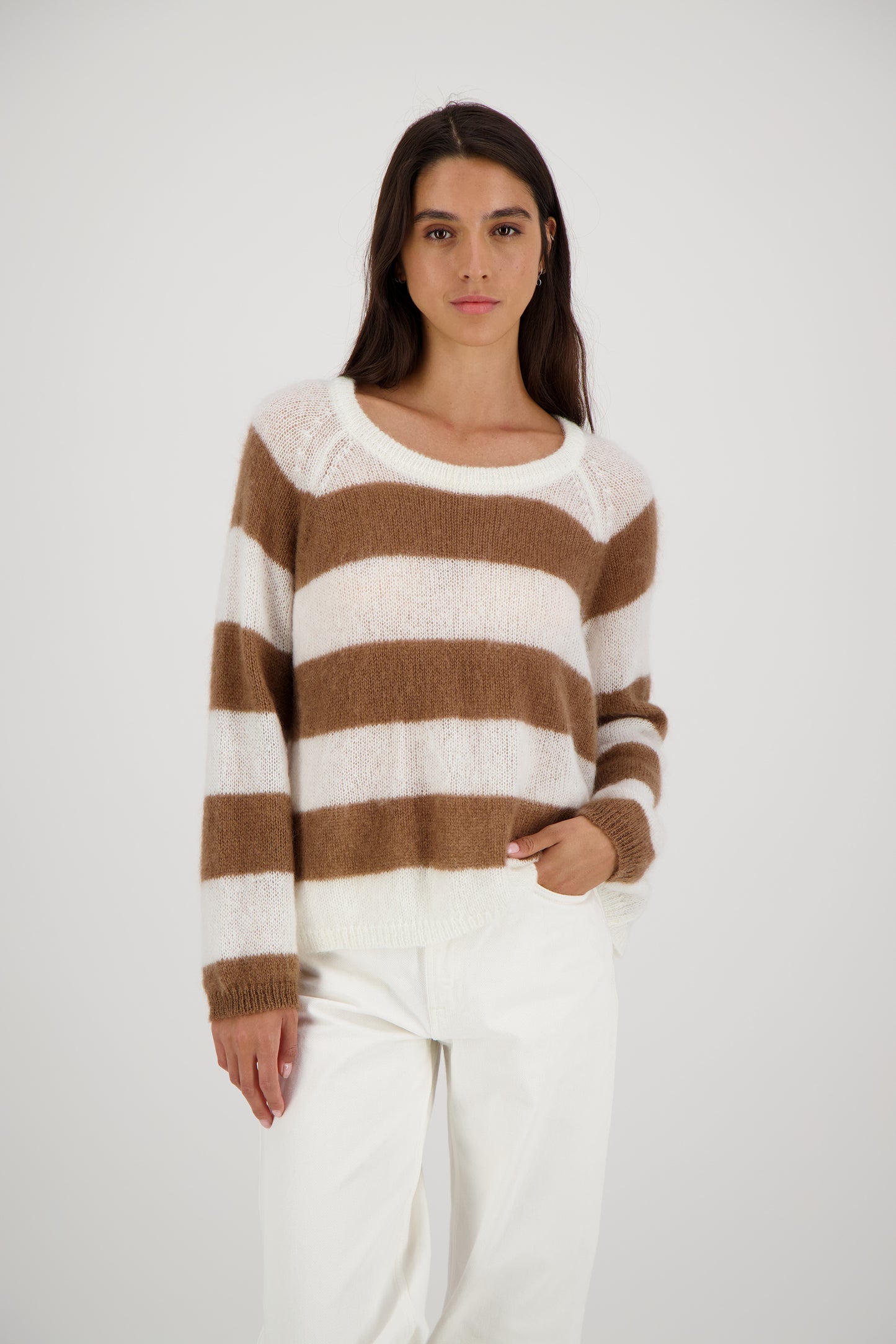 CIDJEY - ROUND NECK SWEATER