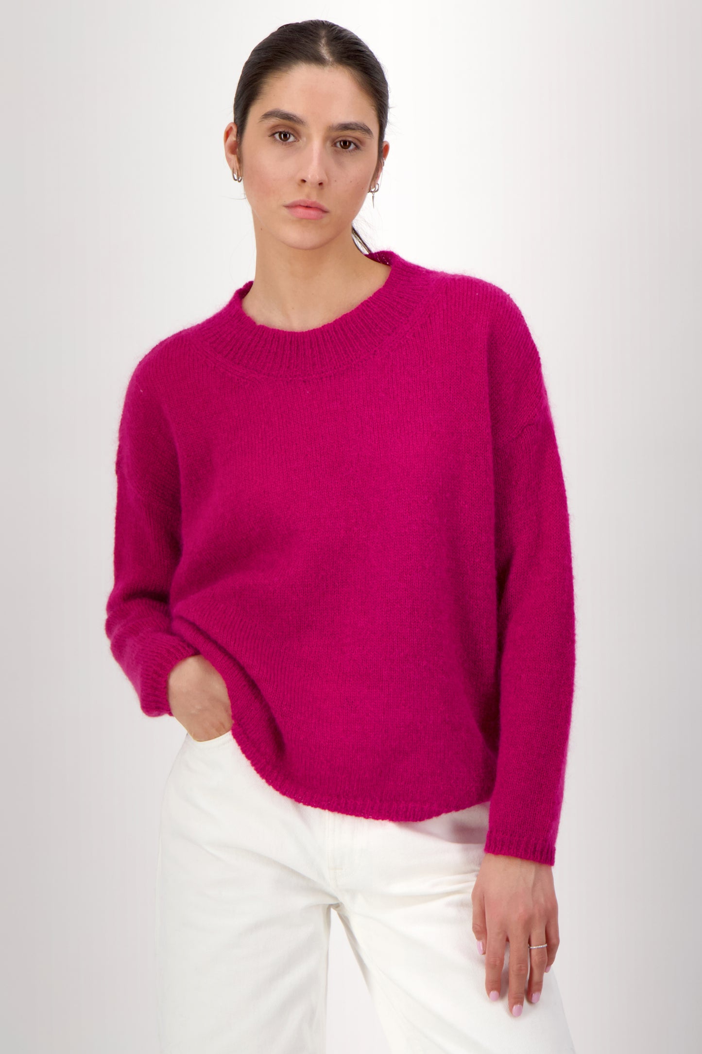 CHELSEA- AS ROUND NECK SWEATER