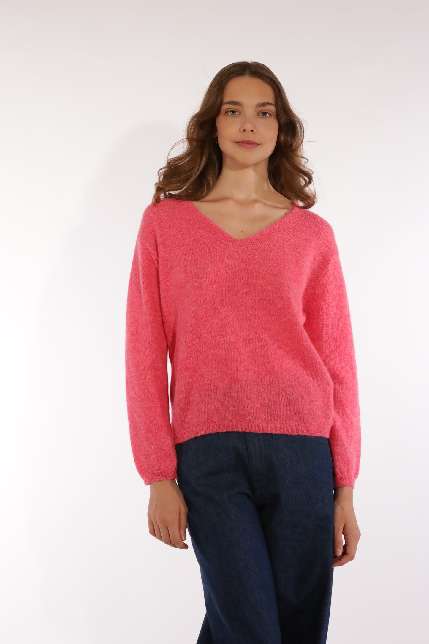 GRACE V NECK SWEATER