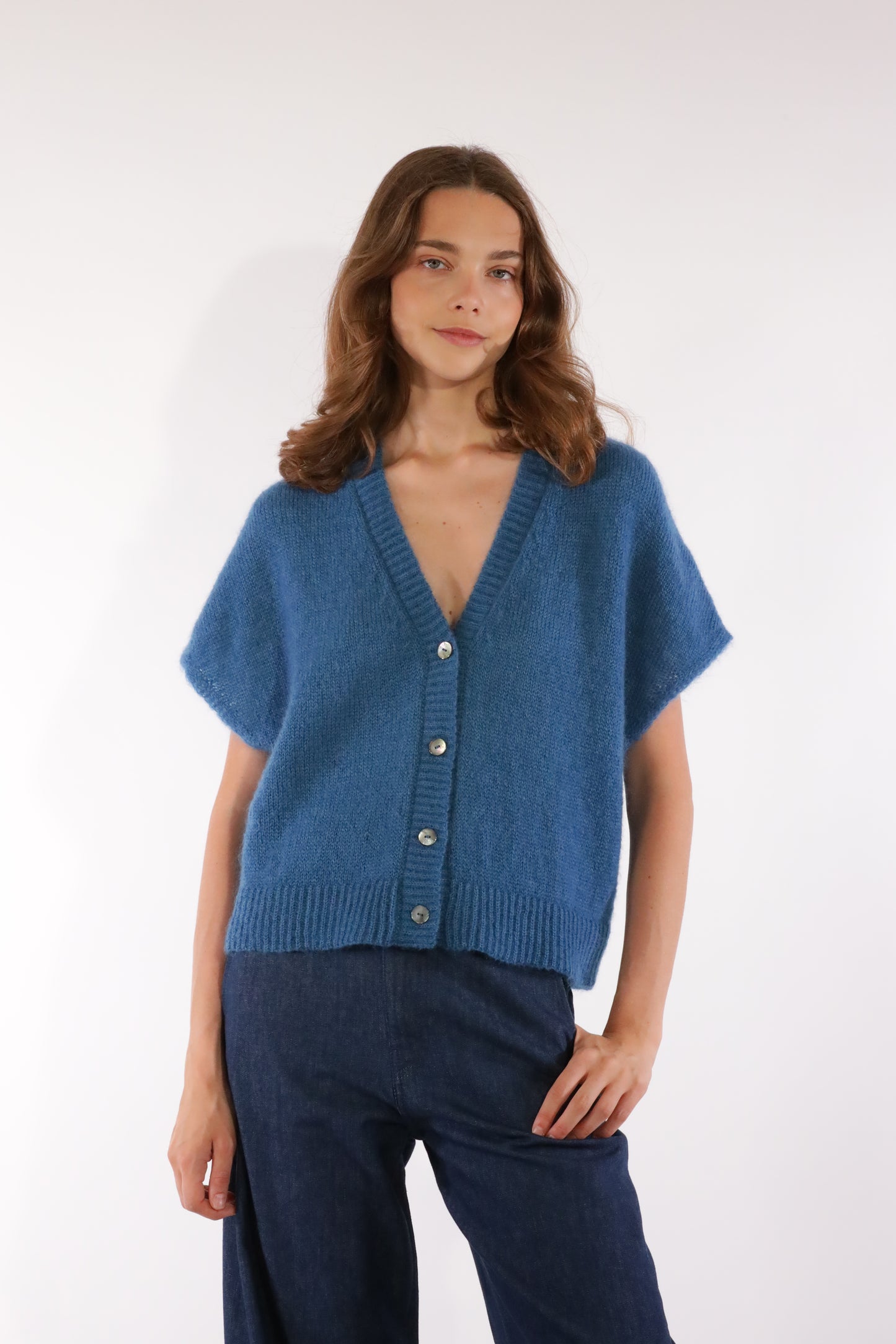 GABY SLEEVELESS CARDIGAN