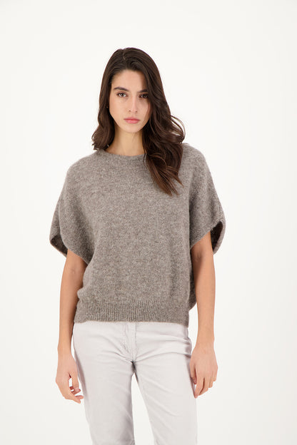 - AUBE  - SLEEVELESS SWEATER