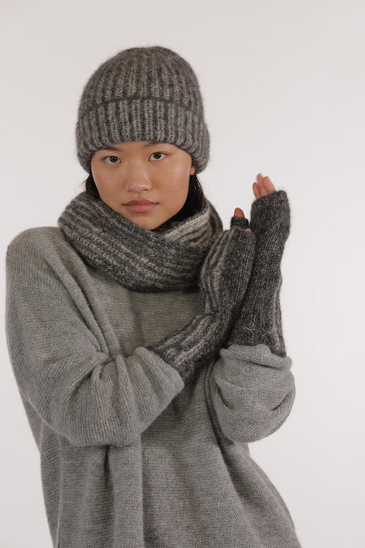 IRINA - MITTENS