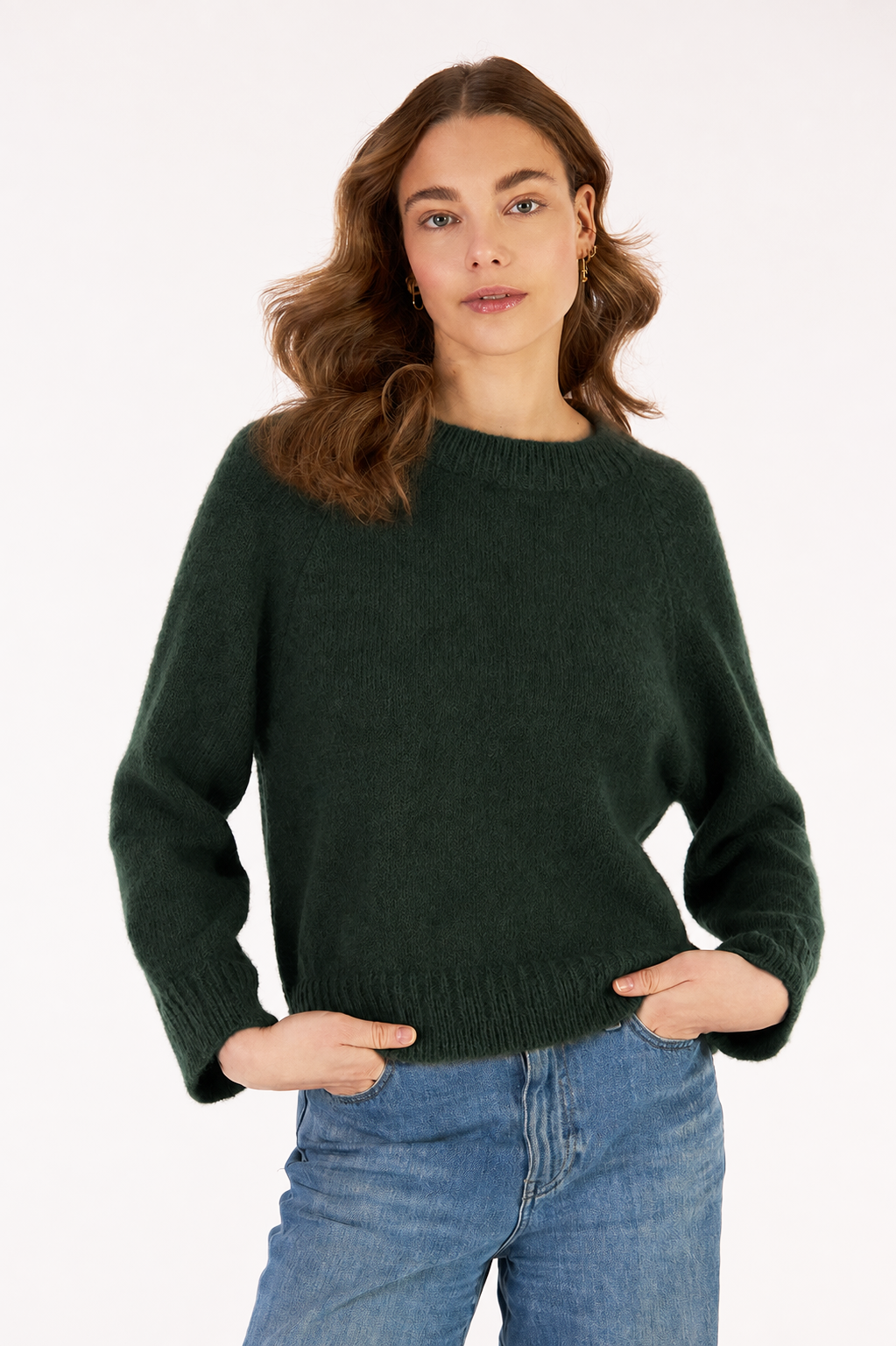 JUDITH ROUND NECK SWEATER